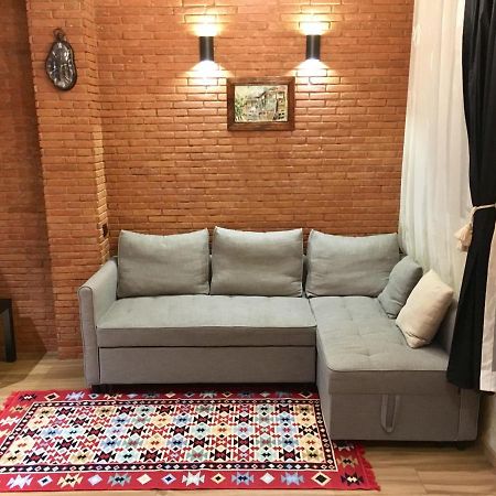 Very Center Of The Old City-Stylish Apartment 第比利斯 外观 照片