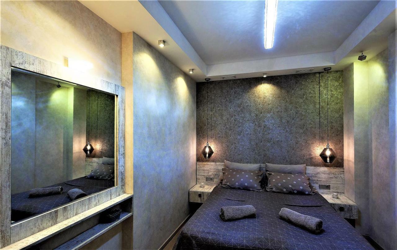 Very Center Of The Old City-Stylish Apartment 第比利斯 外观 照片